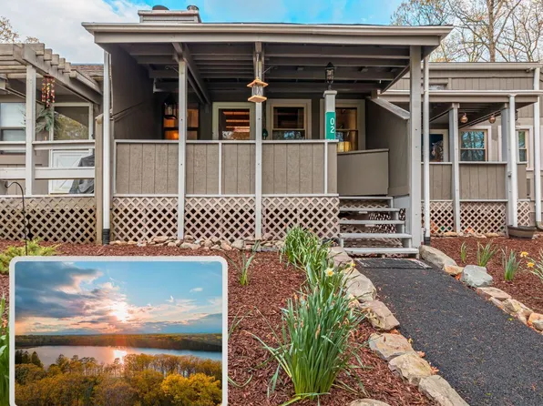 104 Condor Dr Unit 2, Tamiment, PA 18371