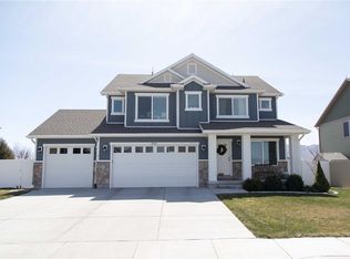 3767 W Oak Crest Dr, Lehi, UT 84043