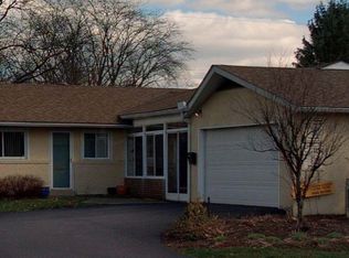 3516 Colchester Rd, Columbus, OH 43221