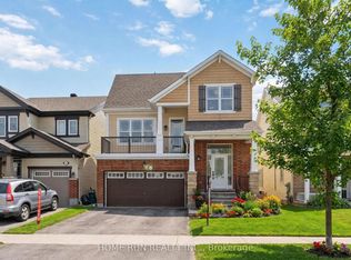 358 Meadowbreeze Dr, Ottawa, ON K2M0K3