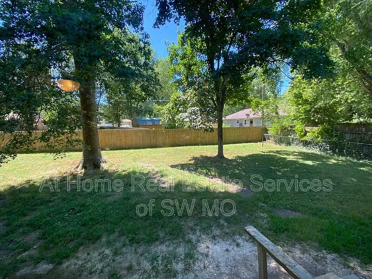 109 Aspen Cir — Photo 6