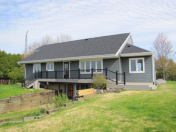 3rd image of 1725 County Road B