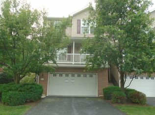 71 Parkside Dr #U-0019, Lebanon, PA 17042
