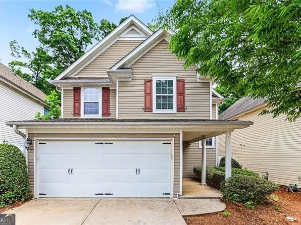 227 Highland Falls Dr, Hiram, GA 30141