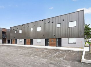 600 2nd St E #6A, Cornwall, ON K6H 2A7