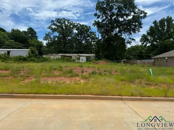 122 Mia Ln, Longview, TX 75604