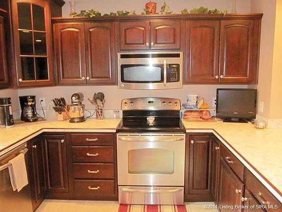 5th image of 33 Tecumseh Ct NE