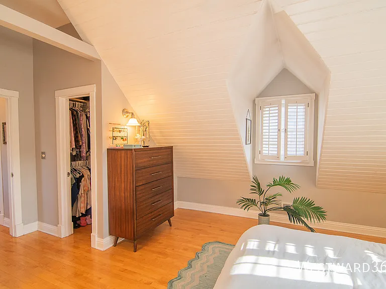 3707 N Bosworth Ave #2 — Photo 20