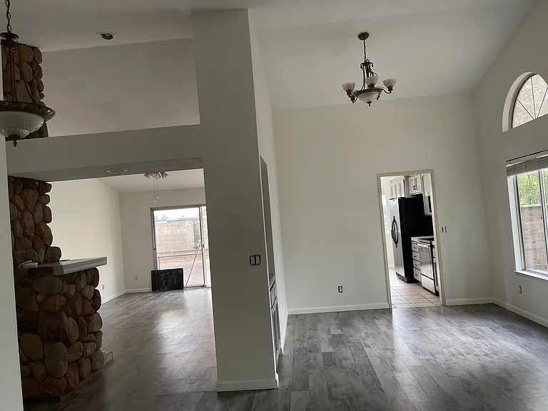 308 Clarescastle Way — Photo 5