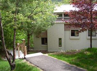 56 Easterly Rd #1, Lincoln, NH 03251