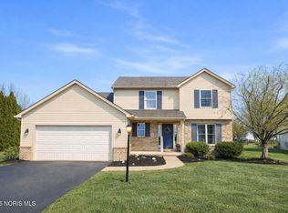 2345 Woods Edge Rd, Perrysburg, OH 43551