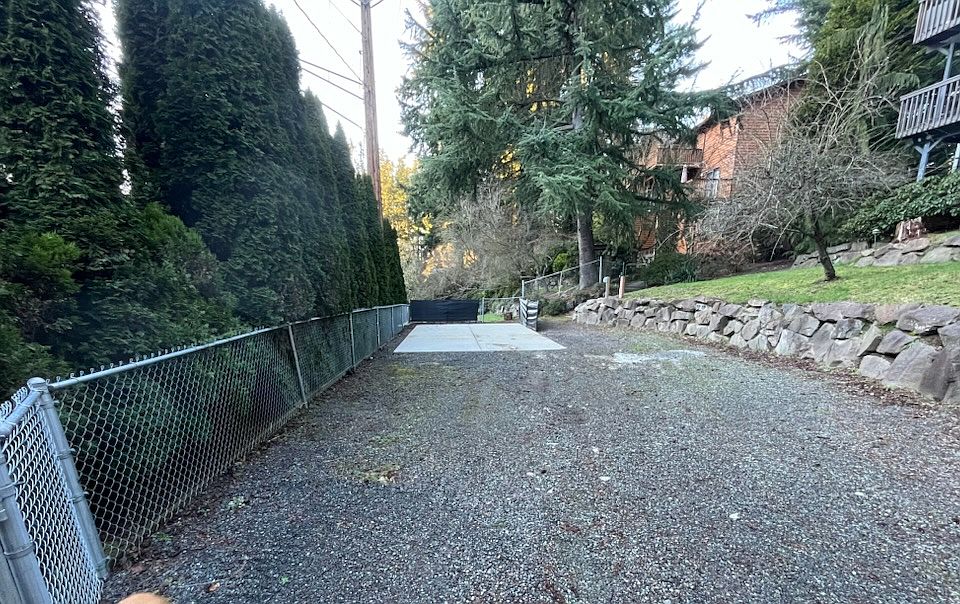 RV Parking in Edmonds