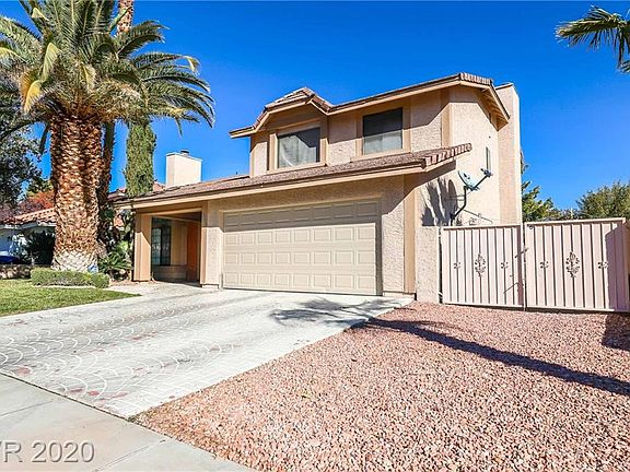 3rd image of 2820 Crystal Cove Dr