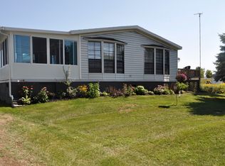 35240 County Route 7, Cape Vincent, NY 13618