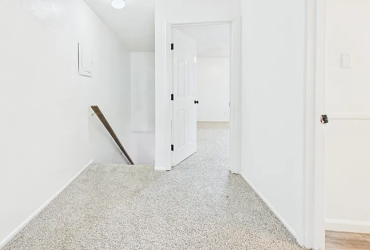 Tanglewood Apartments — Photo 59