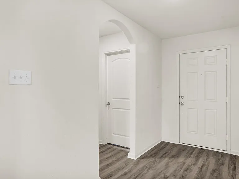 3107 Angus Dr — Photo 5