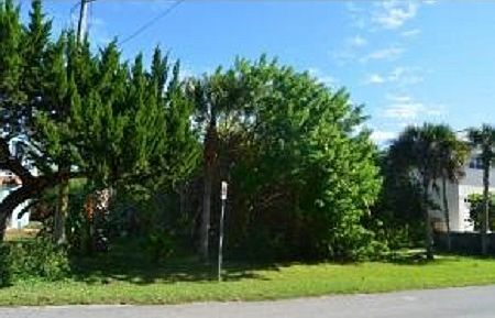 Engram Lot from street.