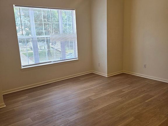 2nd image of 407-411 Richard Dr #407-C