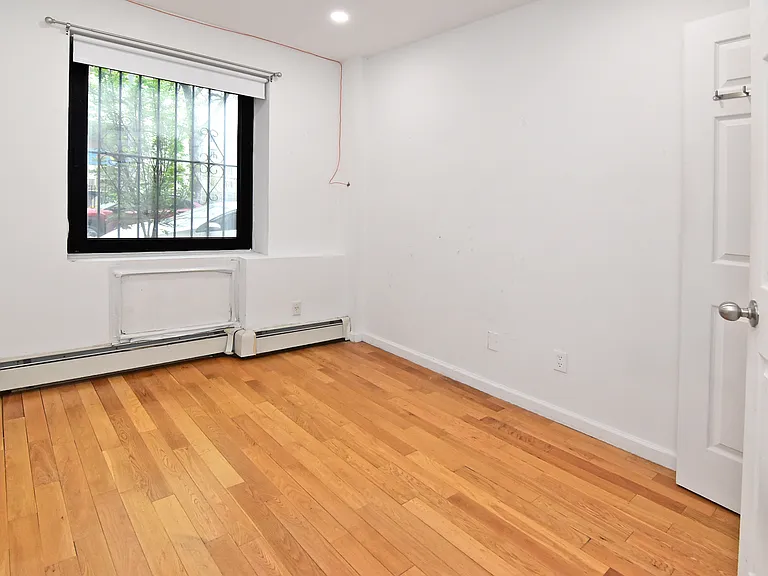 87 Attorney St #1B — Photo 5