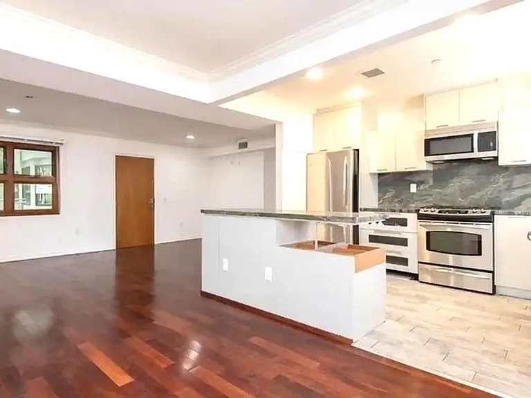 1663 Selby Ave #3 — Photo 5