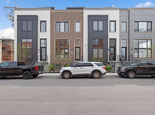 3851 S Calumet Ave, Chicago, IL 60653