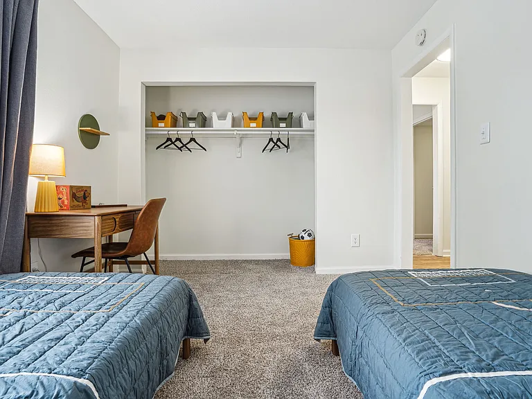 Woodbridge Apartments — Photo 14