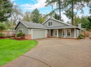 16124 Reese Rd, Lake Oswego, OR 97035