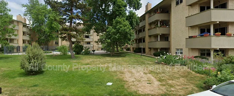 3035 Oneal Pkwy #V32