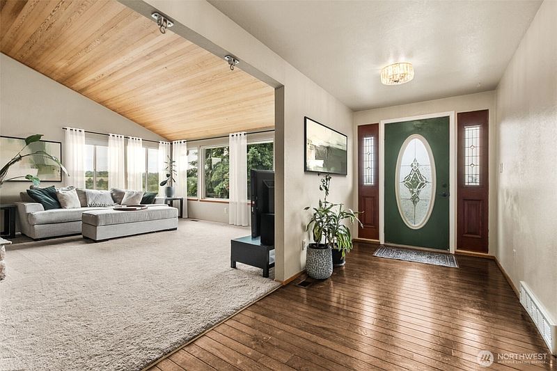 3rd image of 21030 7th Avenue S