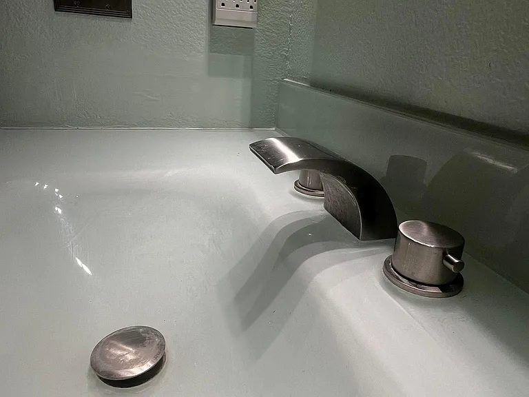 New Sink and modern LED faucets