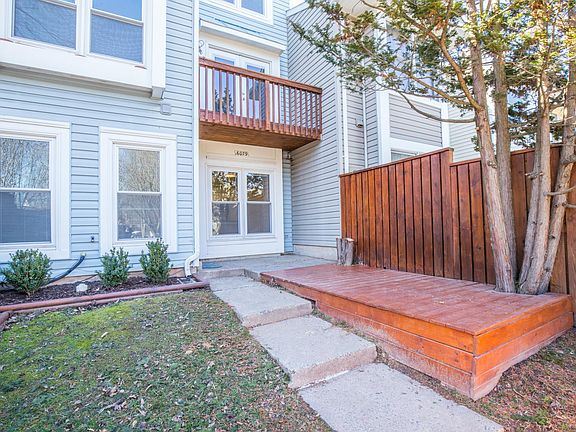 2nd image of 6079 Deer Hill Ct