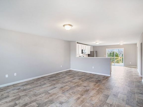 5th image of 5255 Catalpa Dr
