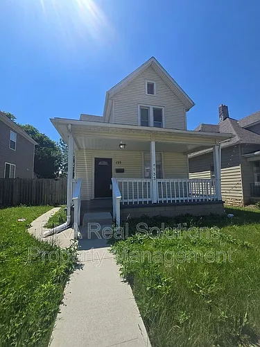 133 N Eureka Ave Photo 1