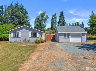 1658 Stephen St, Oak Harbor, WA