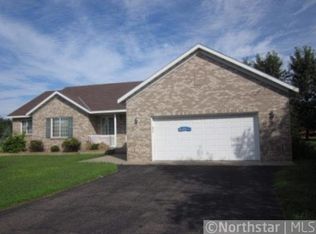 14230 Fairway Cir, Becker, MN 55308