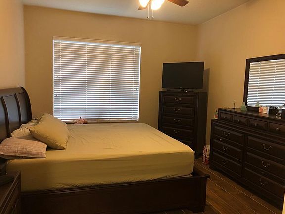 3rd image of 3001 Laurel Run Ln Unit 105