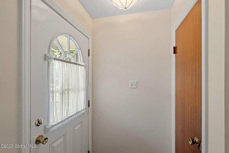 5th image of 1404 Via Del Mar