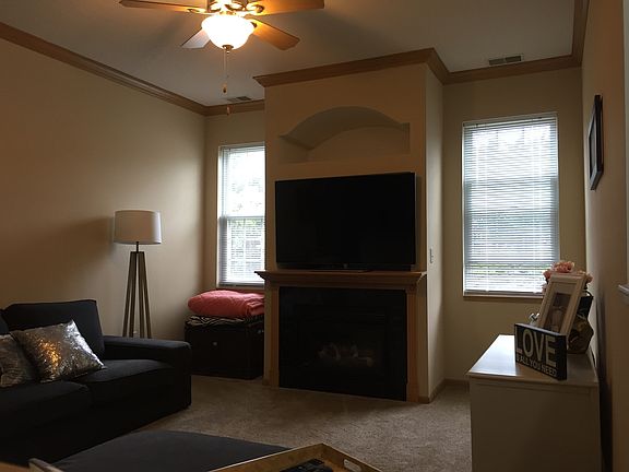 3rd image of 10142 Grand Forest Ln