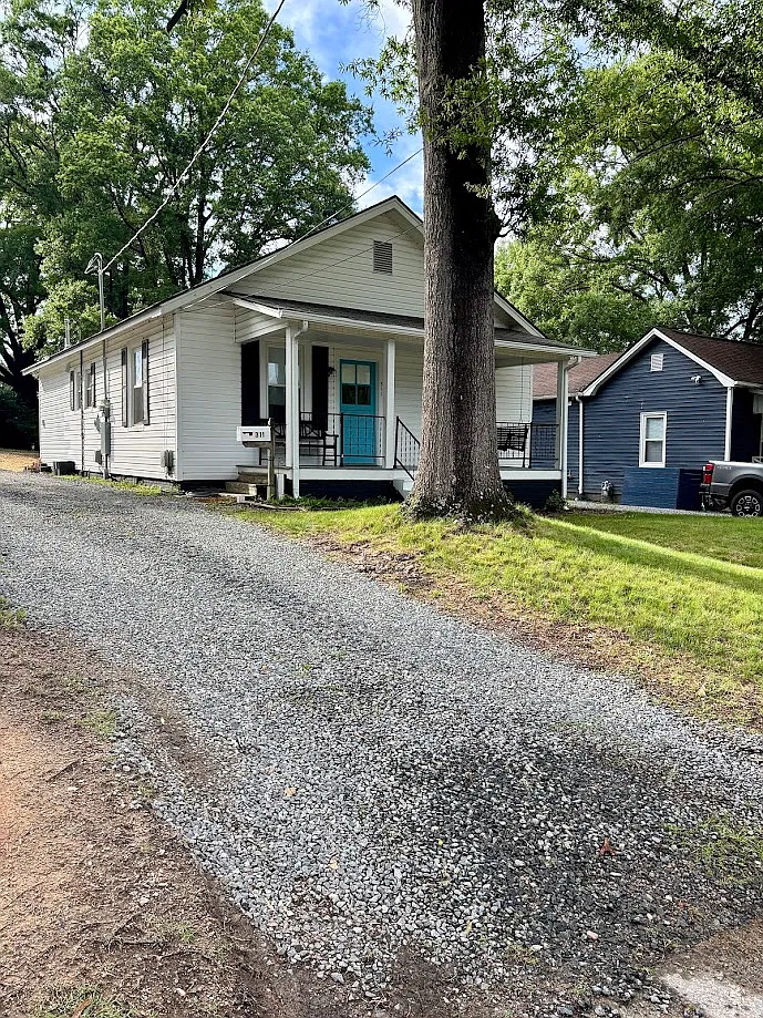 2 bed, 1134 sqft, $1,600 — Photo 4