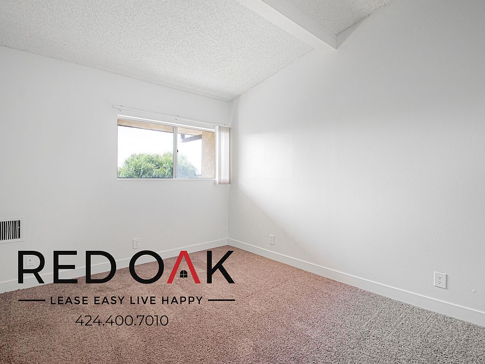 1st image of 201 S Columbia St #906