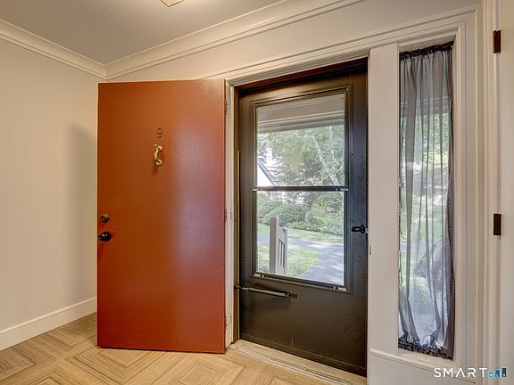 4th image of 9 Byron Drive #9