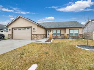 1034 Kenbrook Loop, Twin Falls, ID 83301