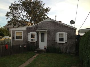 9 1/2 Crest St, Middletown, RI 02842