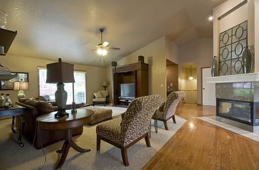 2nd image of 3 Neffwood Ln