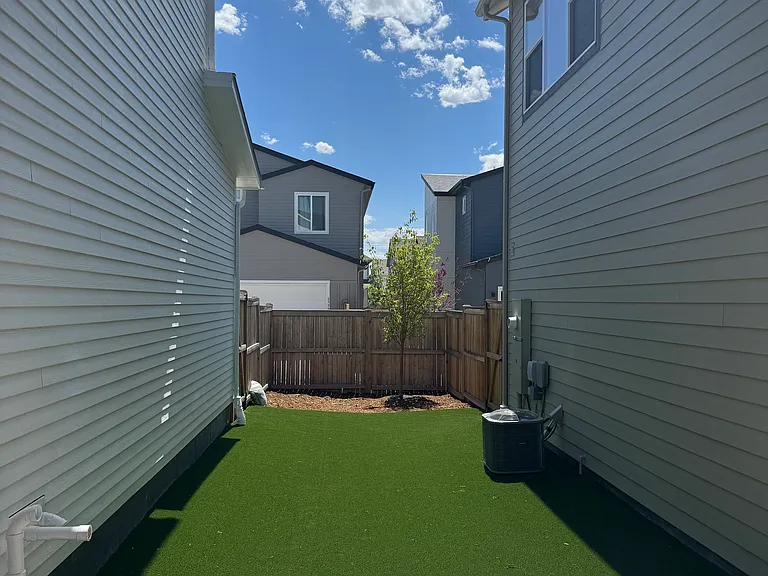 6363 N Emporia Ct — Photo 24