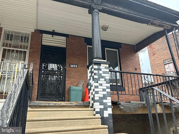 3rd image of 1223 W Westmoreland St