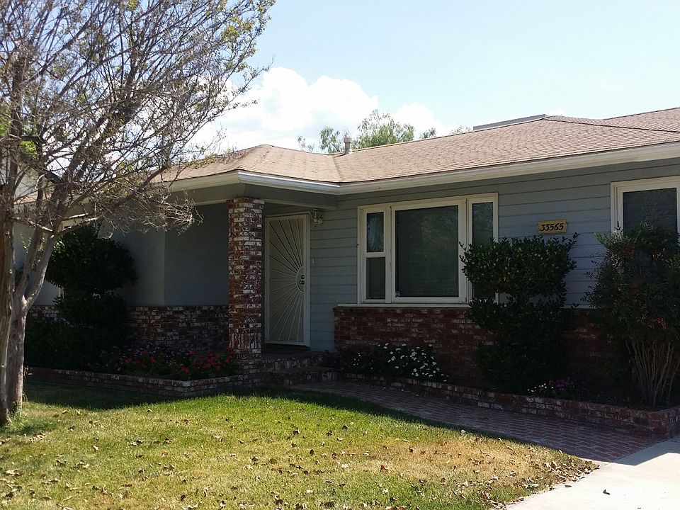 1st image of 33565 Washington Dr