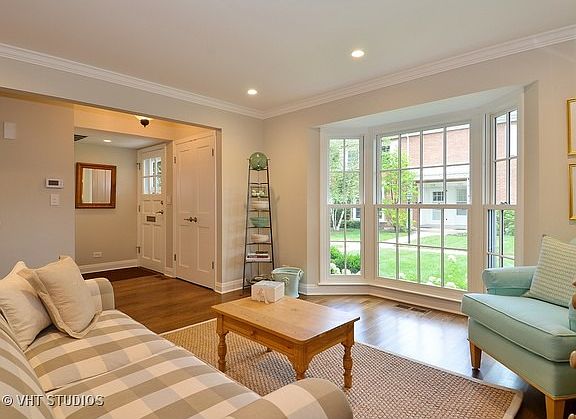 2nd image of 339 Greenleaf Ave #C