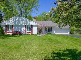 10834 Lakeview Dr, Whitehouse, OH 43571