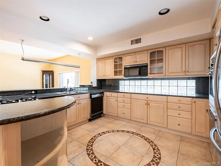 127 Wooleys Ln — Photo 8
